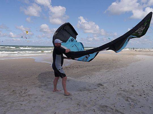 KITEBOARDING